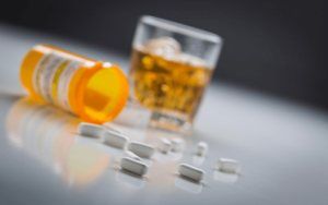 mixing alcohol and percocet